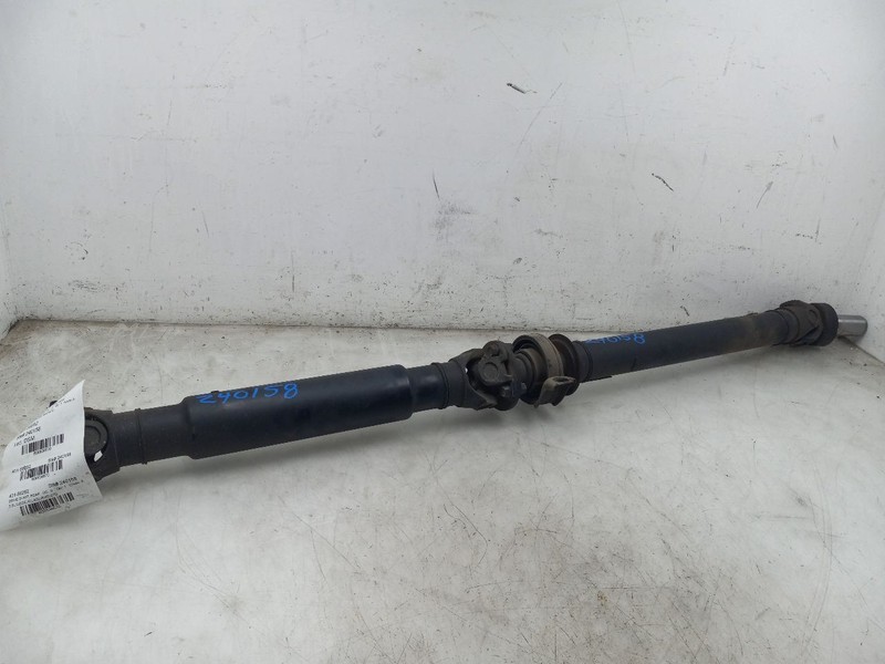 01-05 LEXUS IS300 3.0L RWD AT REAR DRIVE SHAFT
