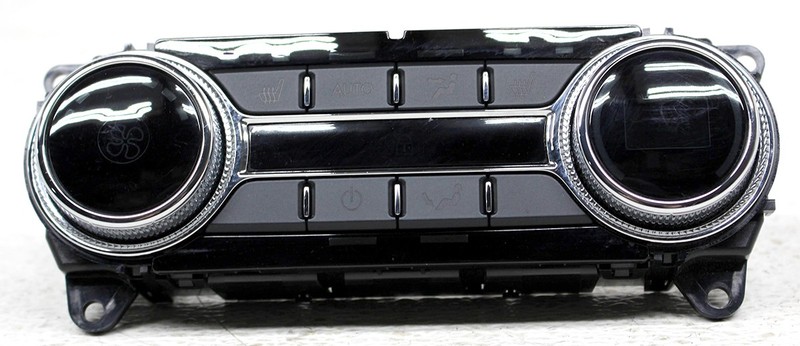 OEM Temperature Control For Lincoln Navigator GD9Z-19980-C Minor Scratches