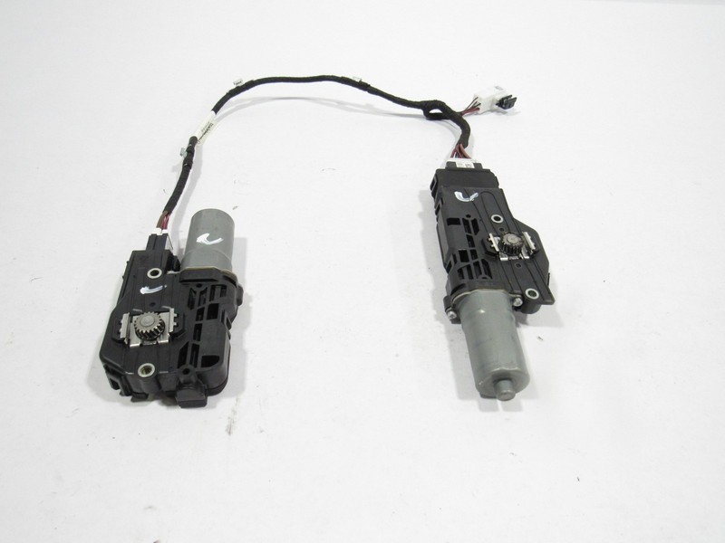 Mercedes E63 S W213 2018 Panoramic Sunroof Actuator Motor Set 2 PCS 18-20 ; :O