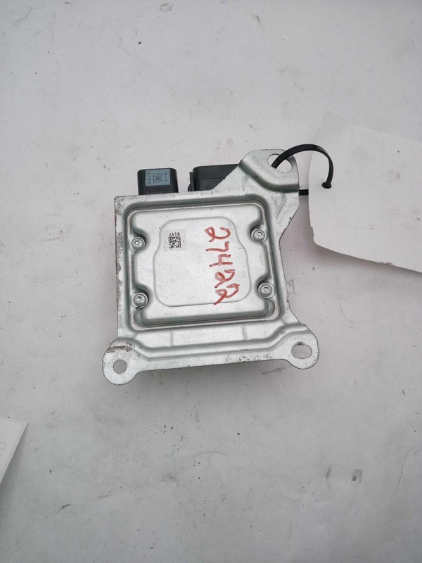 Used Air Bag Module fits: 2014 Ford Focus Air Bag gasoline w/o turbo VIN 2 8th d