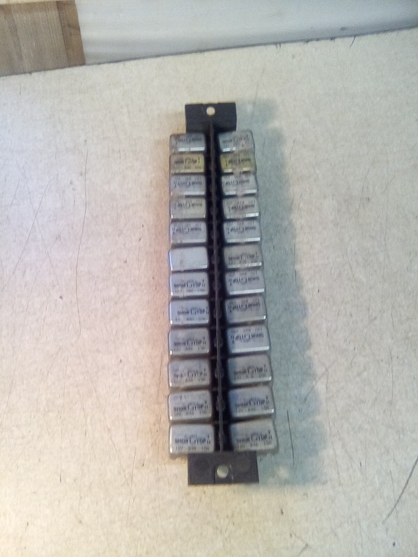 Freightliner FLD Relay Strip Of 24 Short Stop Relays