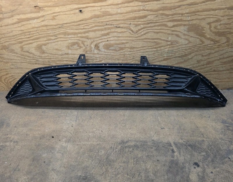 2019 2020 Kia Optima Front Bumper Lower Grille Center OEM