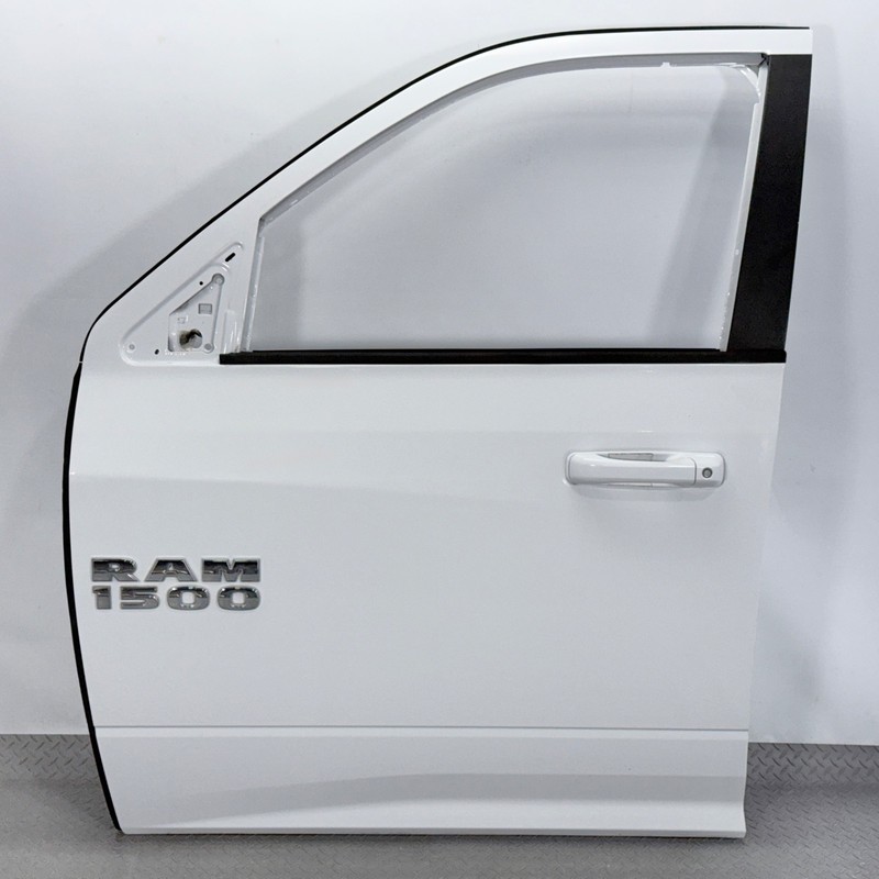 ✅ 09-24 RAM 1500 Class 2500 3500 OEM FRONT LEFT DOOR SHELL SKIN White PW7 Driver