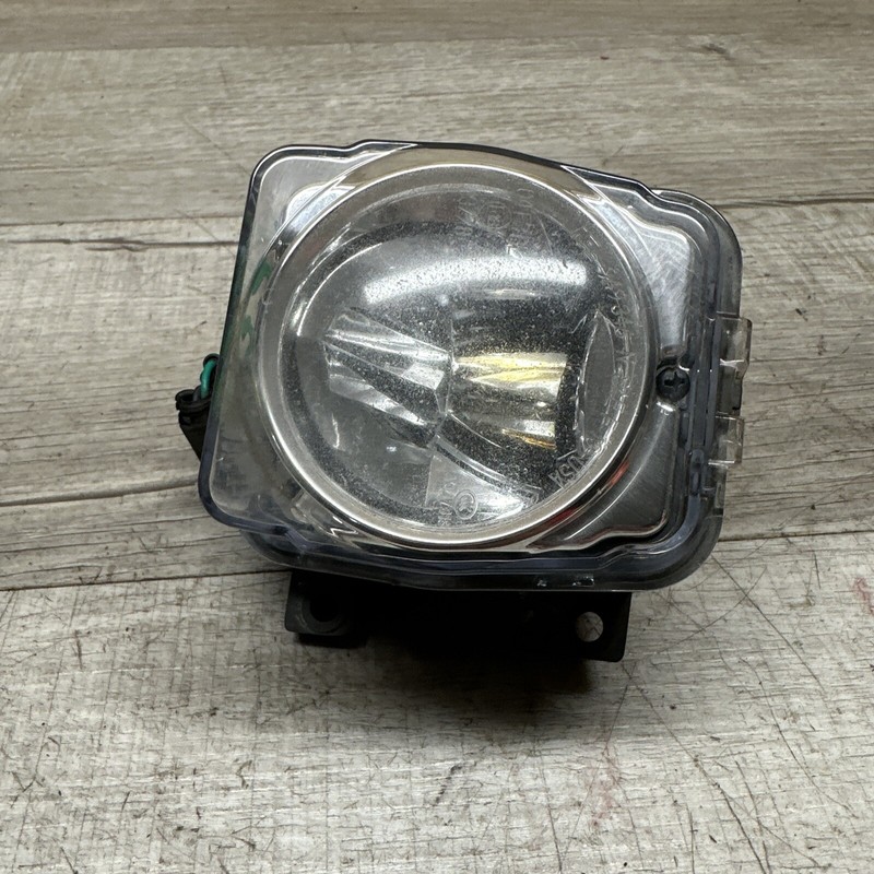 949346N I 2015 - 17 ACURA TLX LEFT FOG LIGHT ORIGINAL USED OEM LED 2016 2017