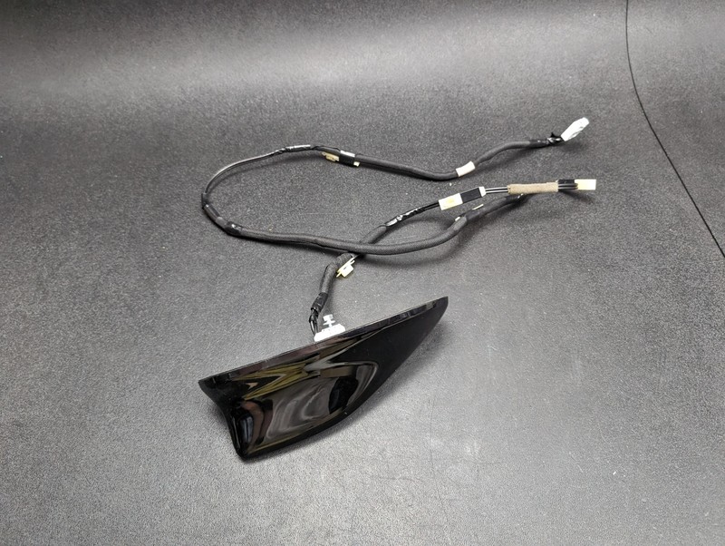 Roof Shark Fin Antenna 2022 Honda Accord 39150-TVA-C71 2021