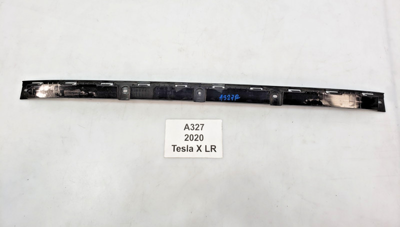 ✅ 2016-2020 OEM Tesla Model X Rear Center Bumper Bracket