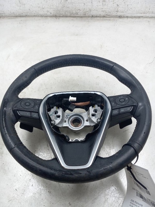 19 TOYOTA CAMRY SE STEERING WHEEL BLK-EA10