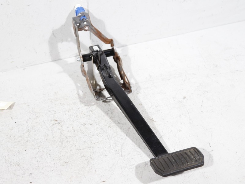 2016 - 2020 TESLA MODEL X BRAKE STOP PEDAL W/ BRACKET & SENSOR OEM
