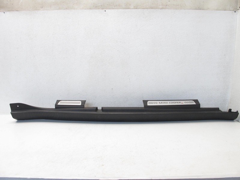 11-16 MINI COOPER S COUNTRYMAN R60 ROCKER PANEL MOLDING TRIM RIGHT OEM 021924