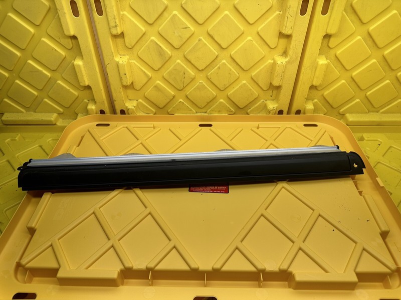 2013-2018 BMW 650XI F06 REAR LEFT DRIVER SIDE DOOR WINDOW BLIND SUNSHADE OEM