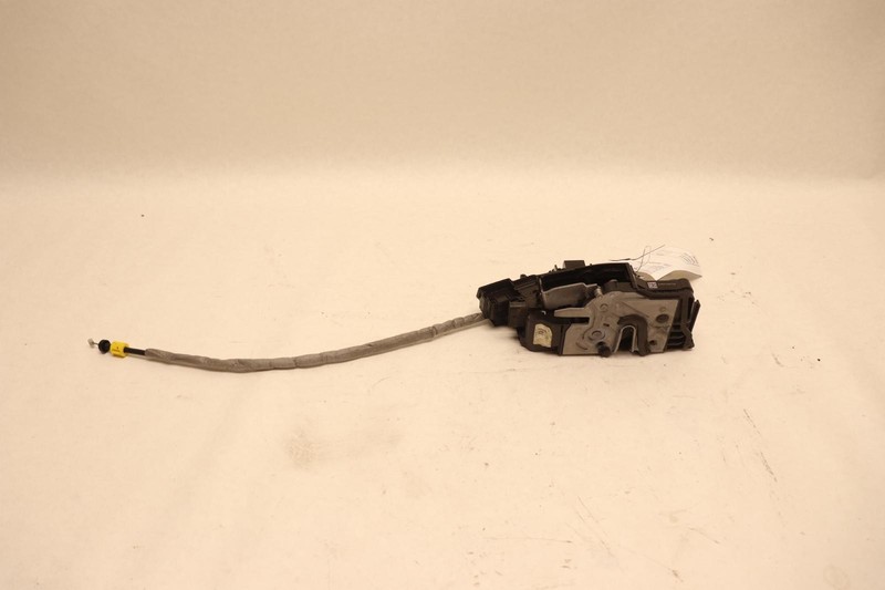 2014-2017 MERCEDES S-CLASS S550 W222 FRONT LEFT DOOR LOCK ACTUATOR MOTOR OEM