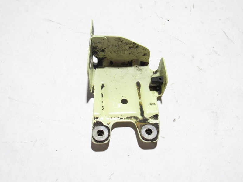 Bentley Continental GT 2012 Front Right Fender Support Mount Bracket 11-18 ;#3