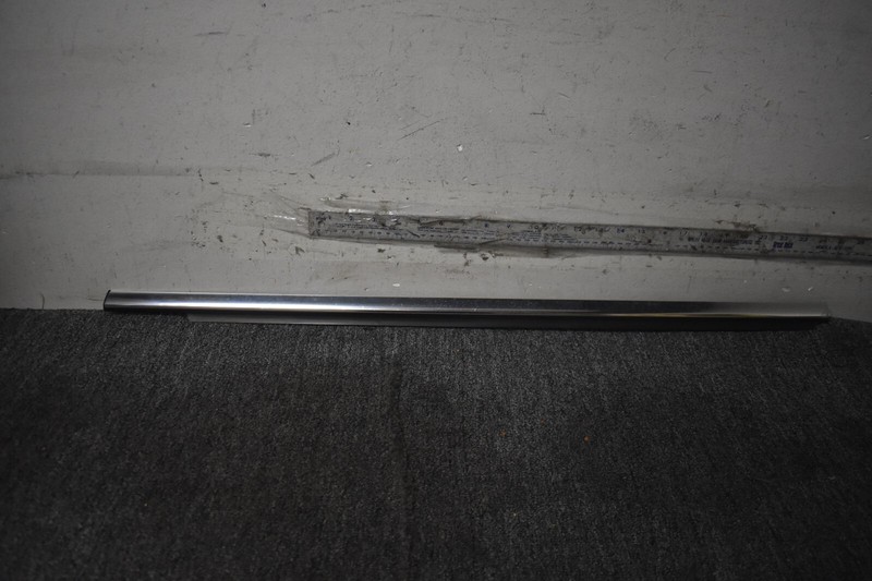 2010-2015 MERCEDES BENZ GLK350 4MATIC BELT WEATHER STRIP FACTORY OEM