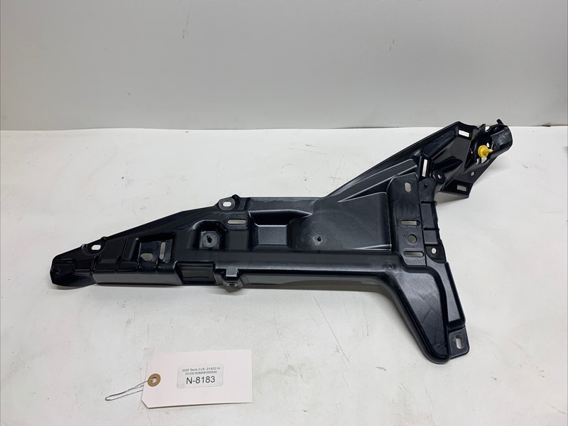 2012-16 TESLA MODEL S REAR LEFT SIDE C PILLAR MOUNT SUPPORT BRACKET OEM 8183 B22