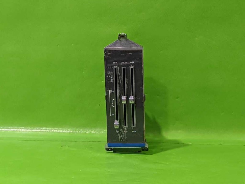 76 VENTURA TEMPERATURE CLIMATE CONTROL SWITCH OEM 4588-2