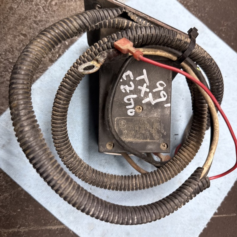 1999 Ezgo txt Golf Cart 36 charger receptacle