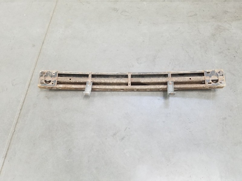 2003 03 04 Mercury Marauder Rear Impact Bar #5842 M6