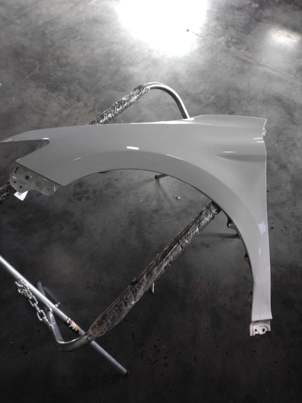 2019 Toyota Camry Left Fender White Scratch OEM Used 627965 87000 Miles
