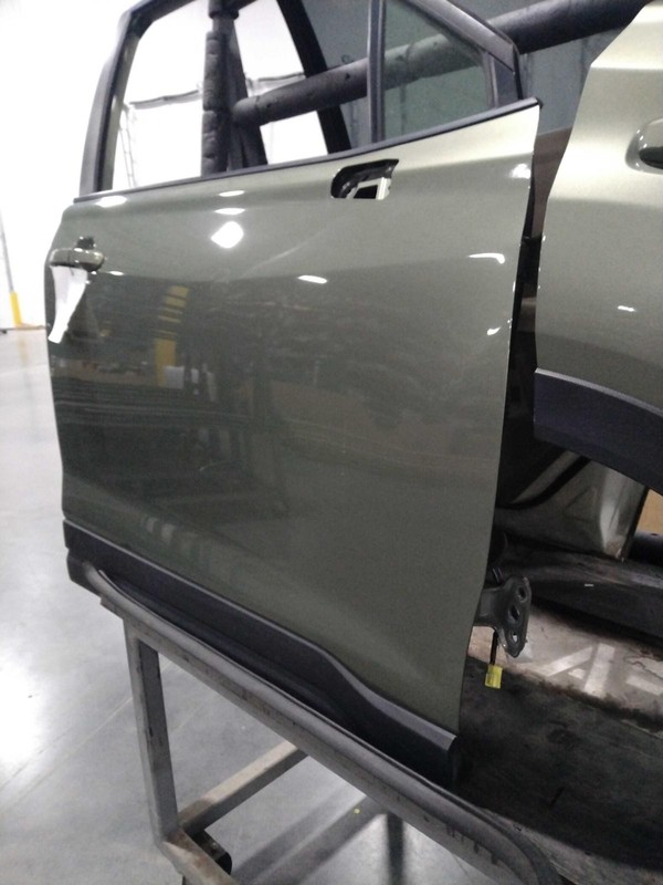2021 Subaru Forester Right Door Green Used OEM Part - Small Ding, 119k Miles