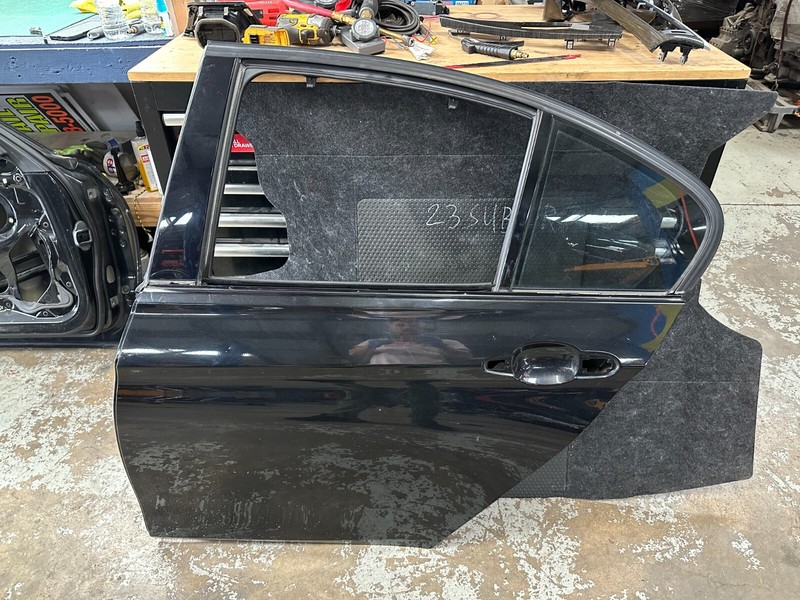 12-18 BMW F30 F80 Sedan REAR LEFT DRIVER SIDE DOOR SHELL Black 475 OEM
