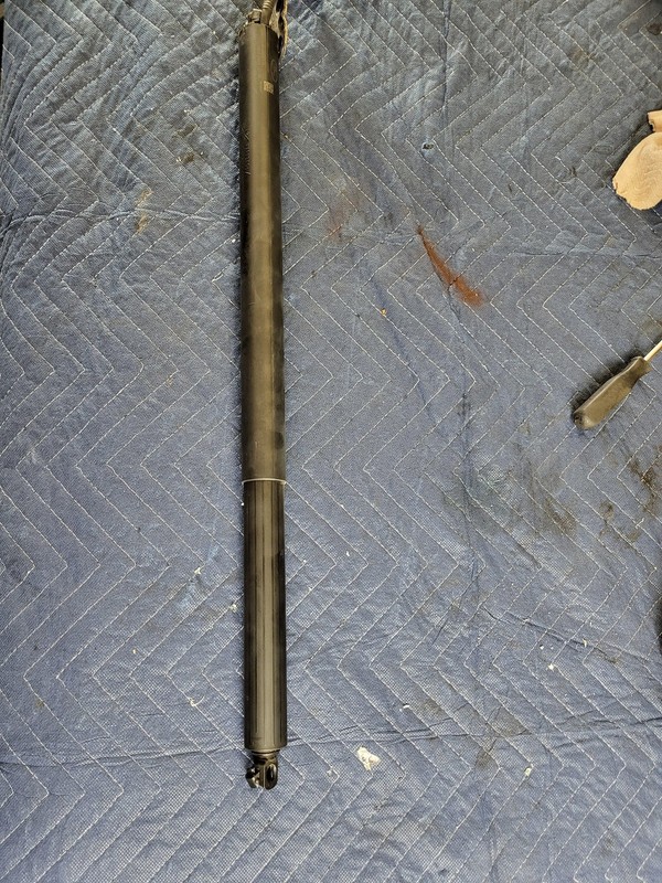 Used Oem Ford Right Trunk Liftgate Power Lift Strut for 2020-2021 Escape