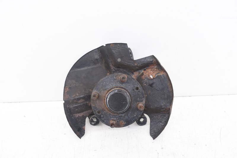 1997 Mazda MX-5 NA Miata Front Passenger Right Spindle Knuckle OEM KW92