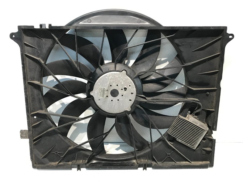 03-12 Mercedes S55 CL63 E63 S63 AMG S600 Engine Motor Radiator Cooling Fan Assy