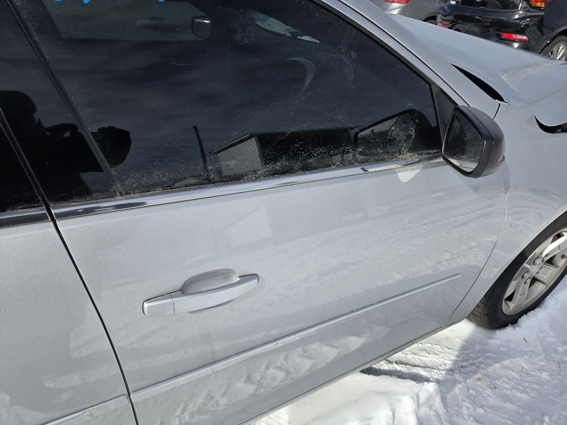 Passenger Front Door VIN 1 4th Digit Limited Adhesive Fits 14-16 MALIBU 3646043