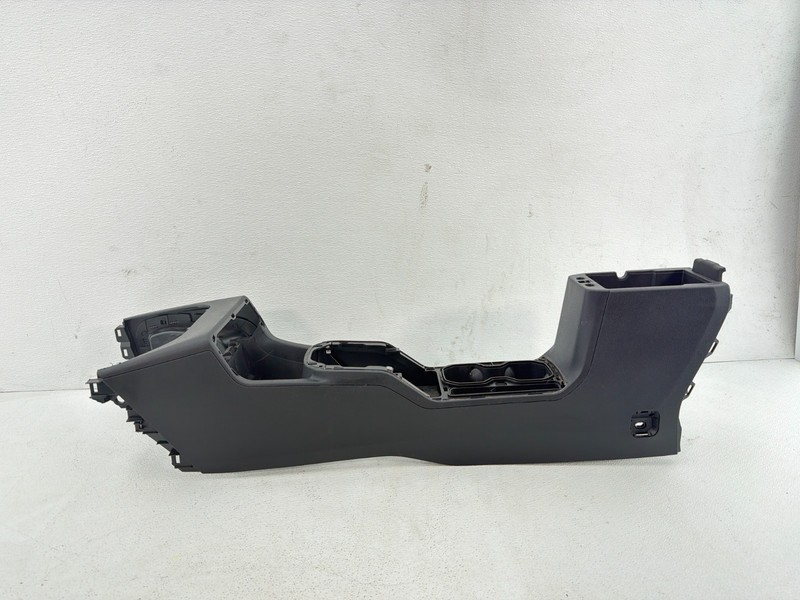 2018 JEEP RENEGADE FRONT CENTER CONSOLE BASE HOUSINGOEM