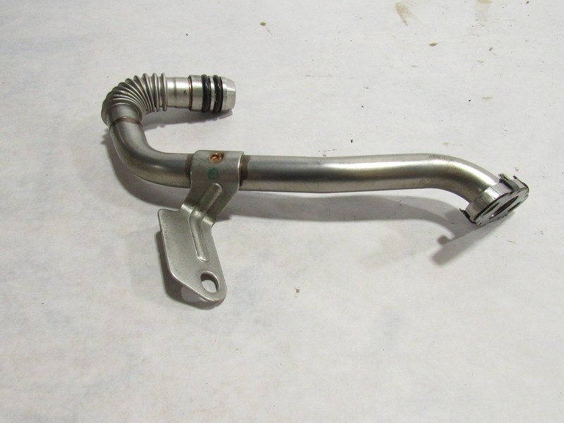18-21 Mercedes C63 S W205 2020 Turbocharger Oil Return Hose Pipe Line Tube ;:O
