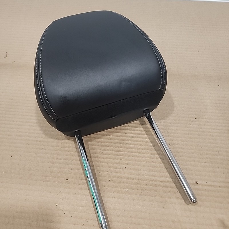 22-24 MITSUBISHI OUTLANDER FRONT RIGHT OR LEFT SEAT HEADREST OE Black Leather