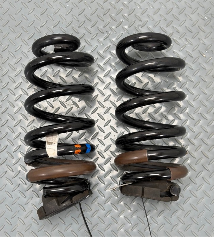 ✅ 2011-2026 DODGE DURANGO AWD OEM REAR SUSPENSION COIL SPRING SET LEFT & RIGHT