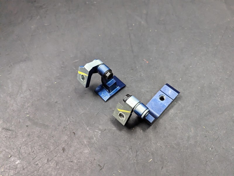 2PC Rear Right Door Upper & Lower Hinge 2022 BMW X1 41527284546 2016 2017 - 2021