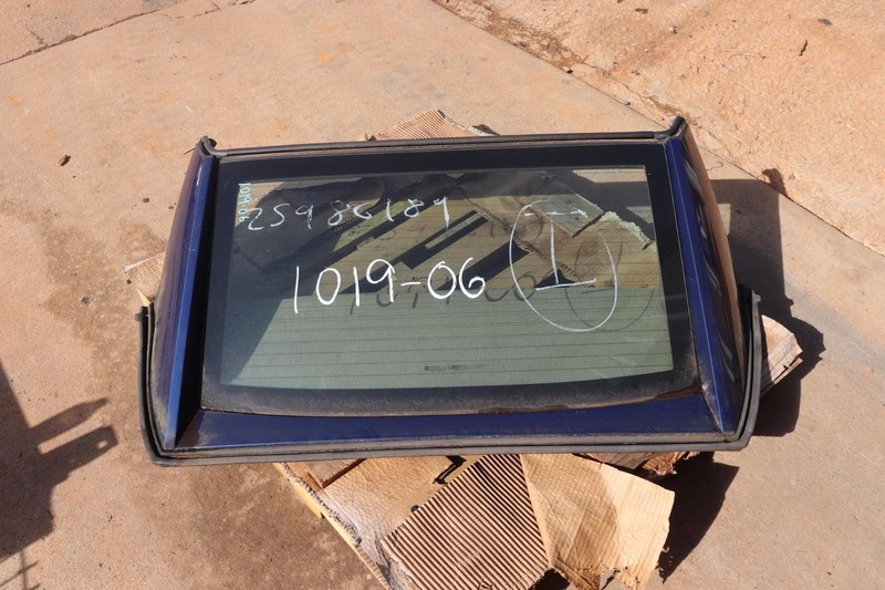 2004-2009 CADILLAC XLR REAR ROOF PANEL BLUE GLASS BACK WINDSHIELD OEM