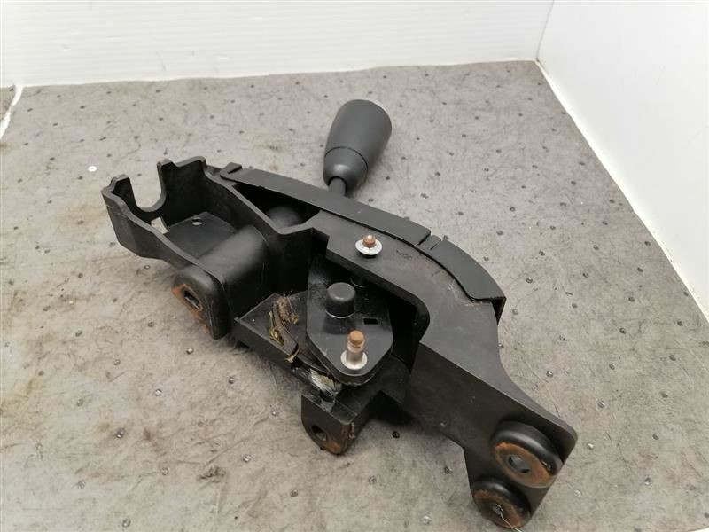 2011 WRANGLER 4wd Floor Shifter Gear Selector Shifter 1170793