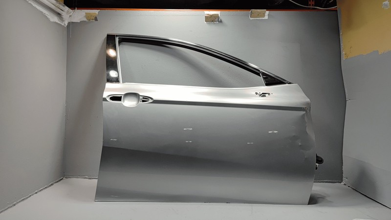 2018-2024 TOYOTA CAMRY FRONT RIGHT PASSENGER SIDE DOOR SHELL 1J9 DAMAGE OEM