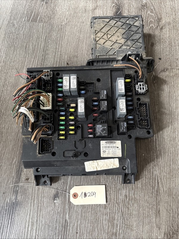 Freightliner Cascadia SAM Cabin - P/N: A06-75981-002