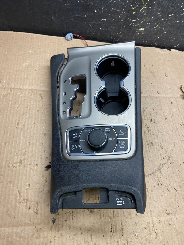 2011-2013 Jeep Grand Cherokee Center Console Shifter Cup Holder Bezel Y7889 DG