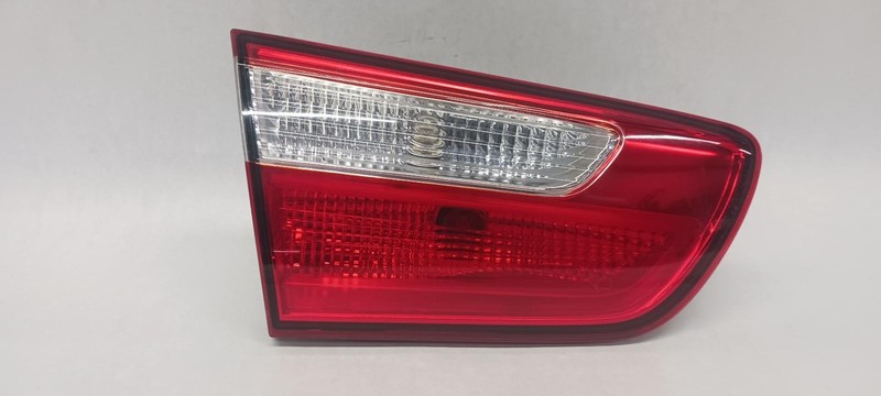 12-'17 KIA RIO Left driver inner Taillight incandescent OEM Grade A!