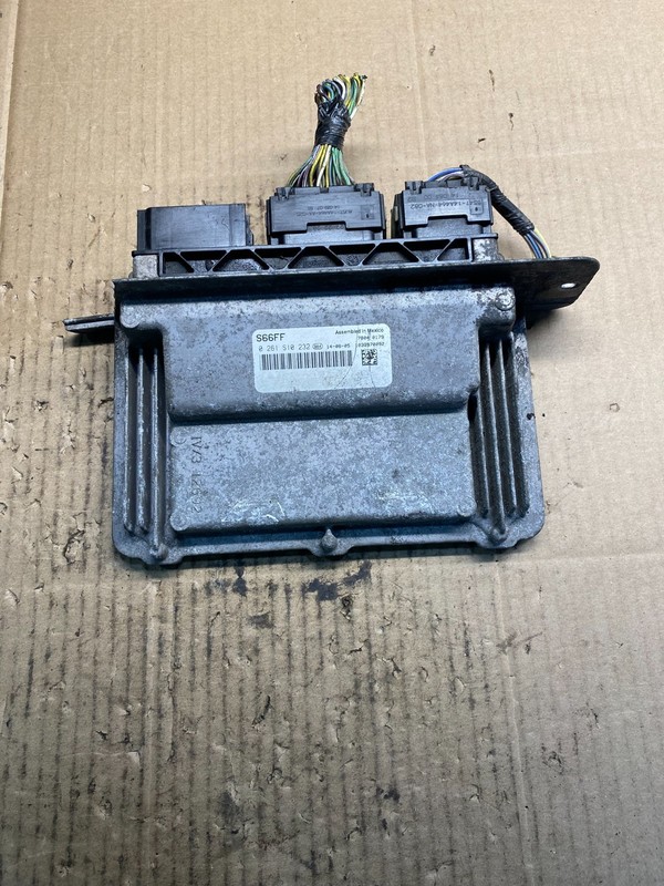 2013 2014 Ford Van E150 E250 4.6L Engine Control Module Unit ECU ab2769 DG