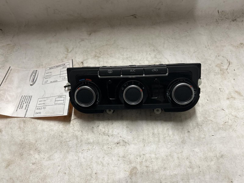 2013 VOLKSWAGEN GOLF Heat AC Controller 7N0907426 OEM 13