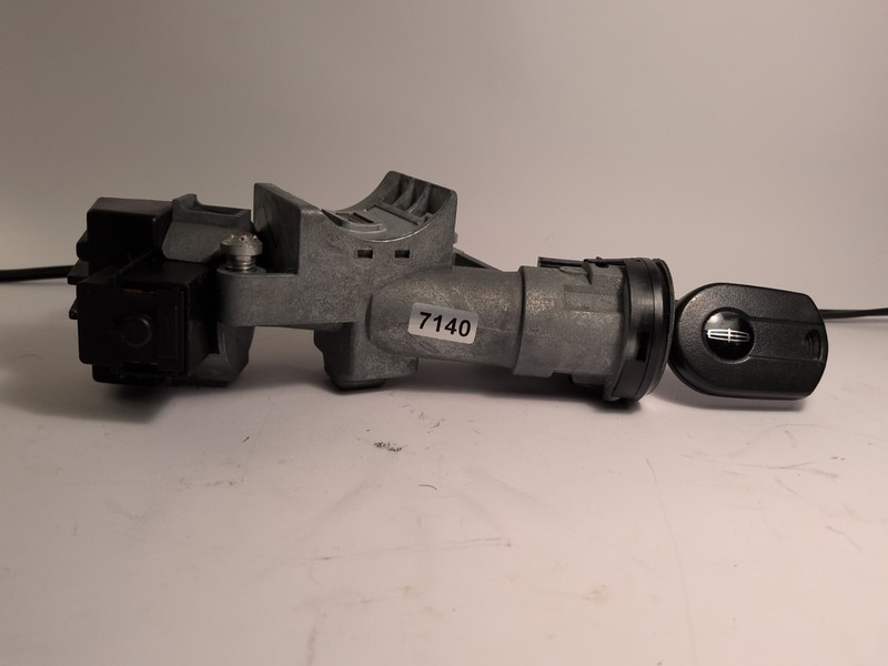 07-12 LINCOLN MKZ IGNITION SWITCH WITH CYLINDER HOUSING & KEY