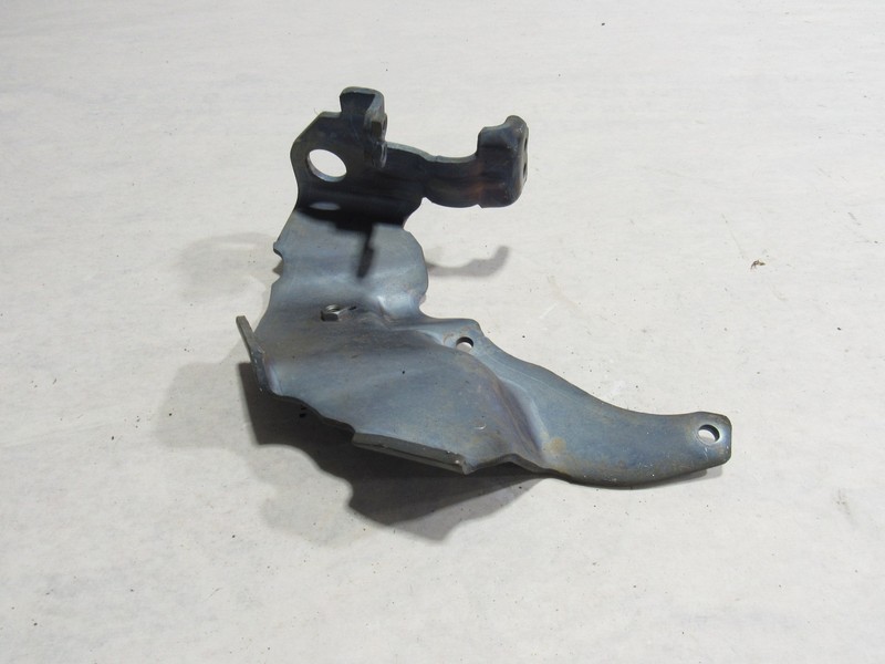 18-20 Mercedes E63 S W213 2018 Right Fuel Pump Bracket Mount Support Plate >:Y