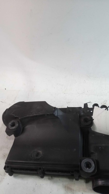2016 BMW X5 Air Cleaner Assembly OEM 13717583713 Used 21K Miles Blue