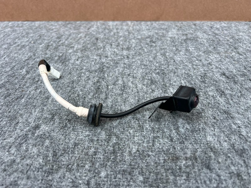 INFINITI Q50 2014-2017 OEM REAR VIEW TRUNK BACKUP CAMERA ASSEMBLY 28442-4GA1A