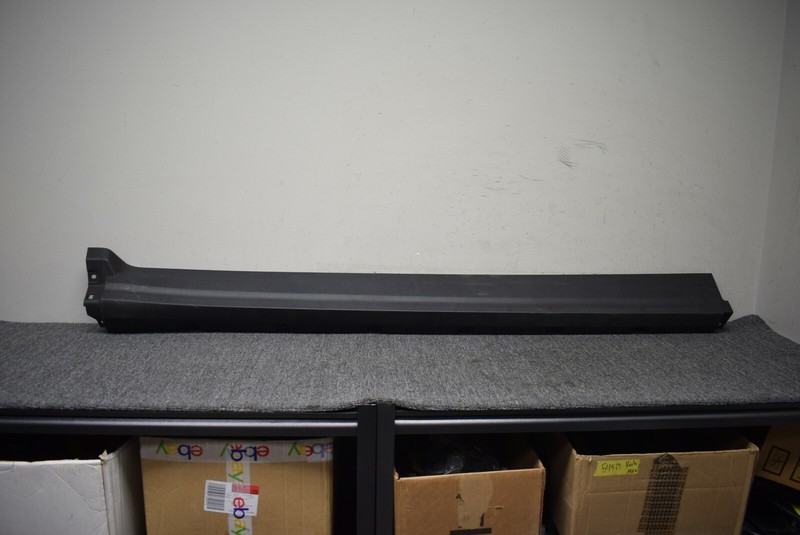 MASERATI LEVANTE ROCKER PANEL FACTORY OEM