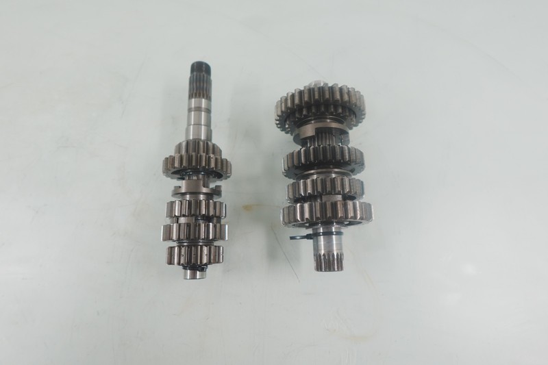 2006 CRF 250R Honda Dirtbike Motorcyle OEM Engine Transmission Gear Ass'y Set