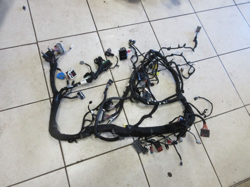 2023 Jeep Wrangler JL Hybrid 4XE OEM 2.0L Dash Wiring Harness 68529289