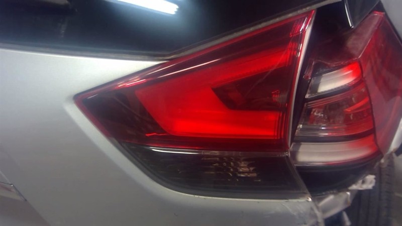 Passenger Tail Light Liftgate Mounted VIN 5 1st Digit Fits 17-20 ROGUE 3548932