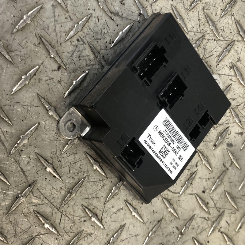 03-11 Mercedes W211 E350 E63 AMG CLS500 Body Control Module BCM 2115455332 OEM